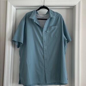 Columbia Men's Casual Button Down Shirt - Light Blue